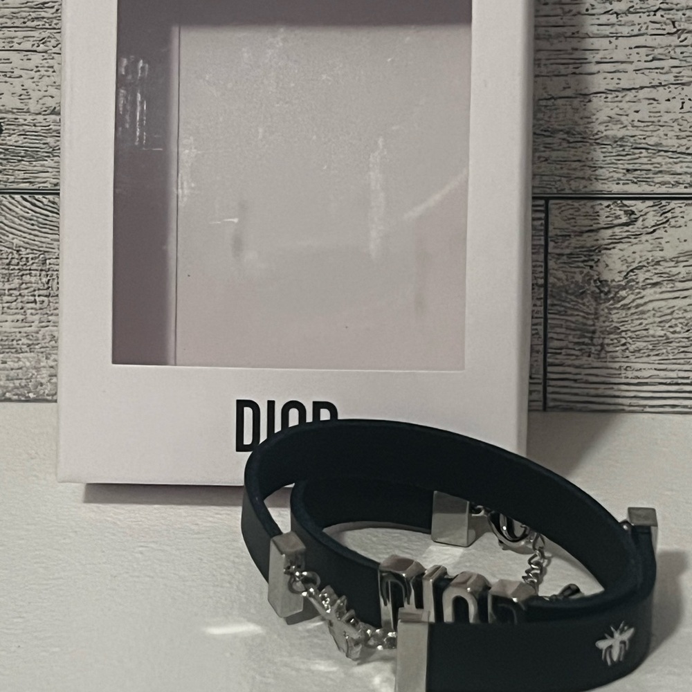 GWP- Dior Beauty Black Bracelet/Choker with Silver Accents - Picture 2 of 3